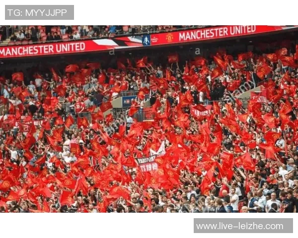 曼联季票遭黄牛倒卖15球迷频购虚假座位引发关注