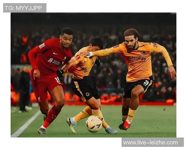 埃利奥特22岁选择离开利物浦加盟维拉出场时间仅174分钟身价仍达3500万