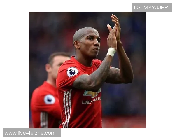 曼联历史上最现代边翼卫票选结果揭晓瓦伦西亚荣登榜首埃弗拉吉格斯紧随其后